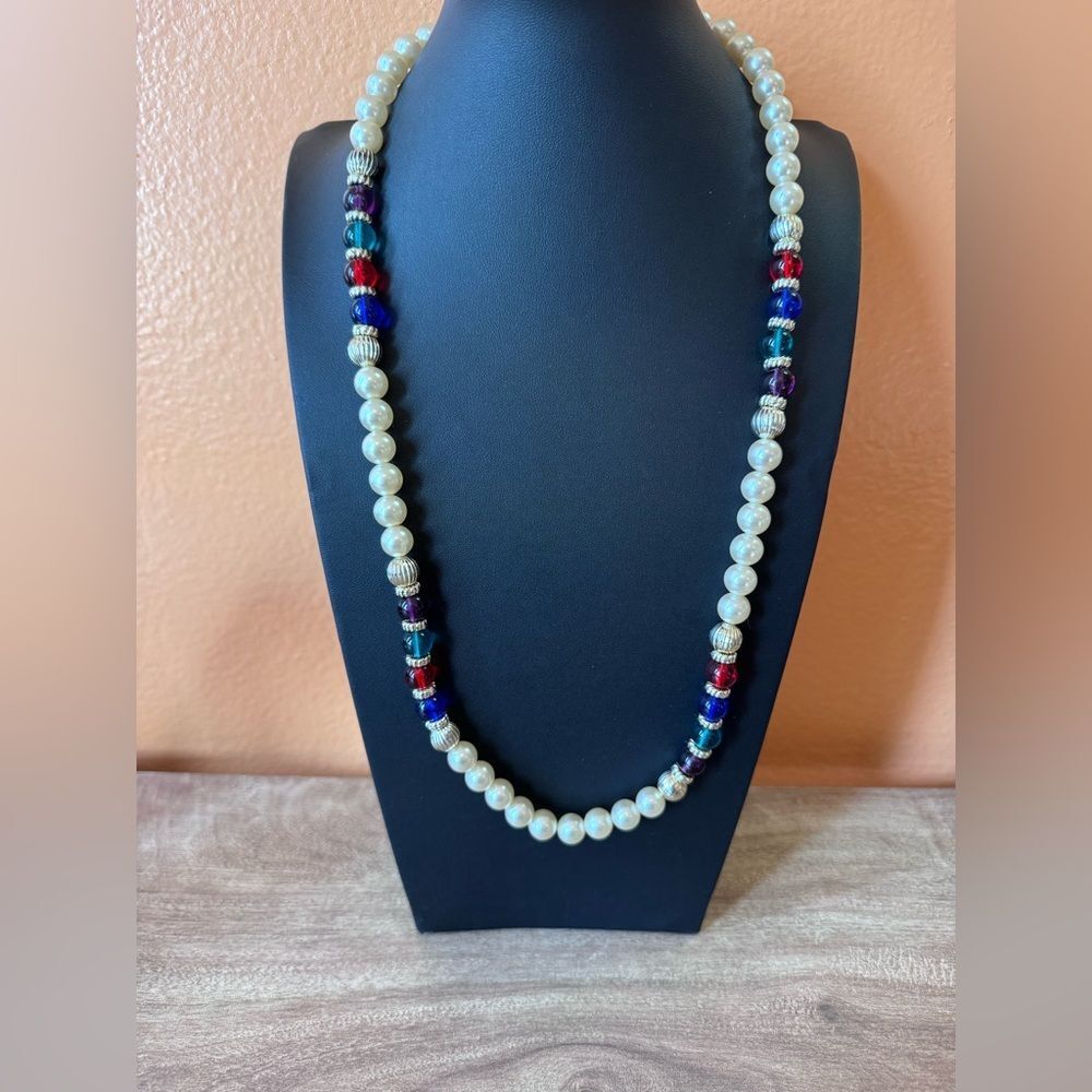 Vintage Faux Pearl Necklace Plastic Colored Beads Retro Beaded